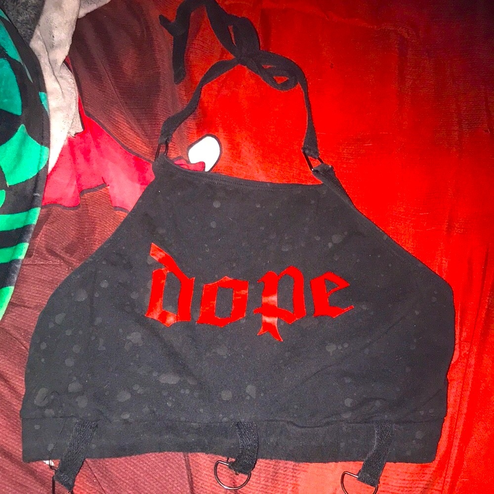 ✨🆕BNWOT!NEVER WORN!Hot Topic Black & Red Halter Top w/ “Dope” on it & a zipper